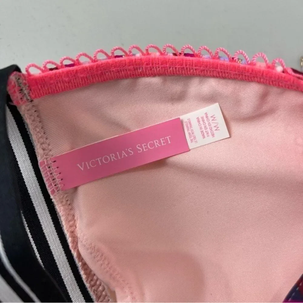 Victoria's Secret Pink Charm Halter Bikini Top Women's Size Medium